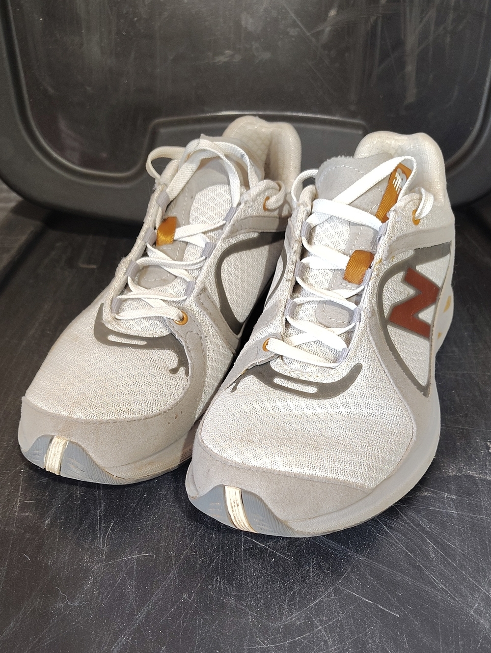 New Balance Sneakers White Gray Size 7 Women's